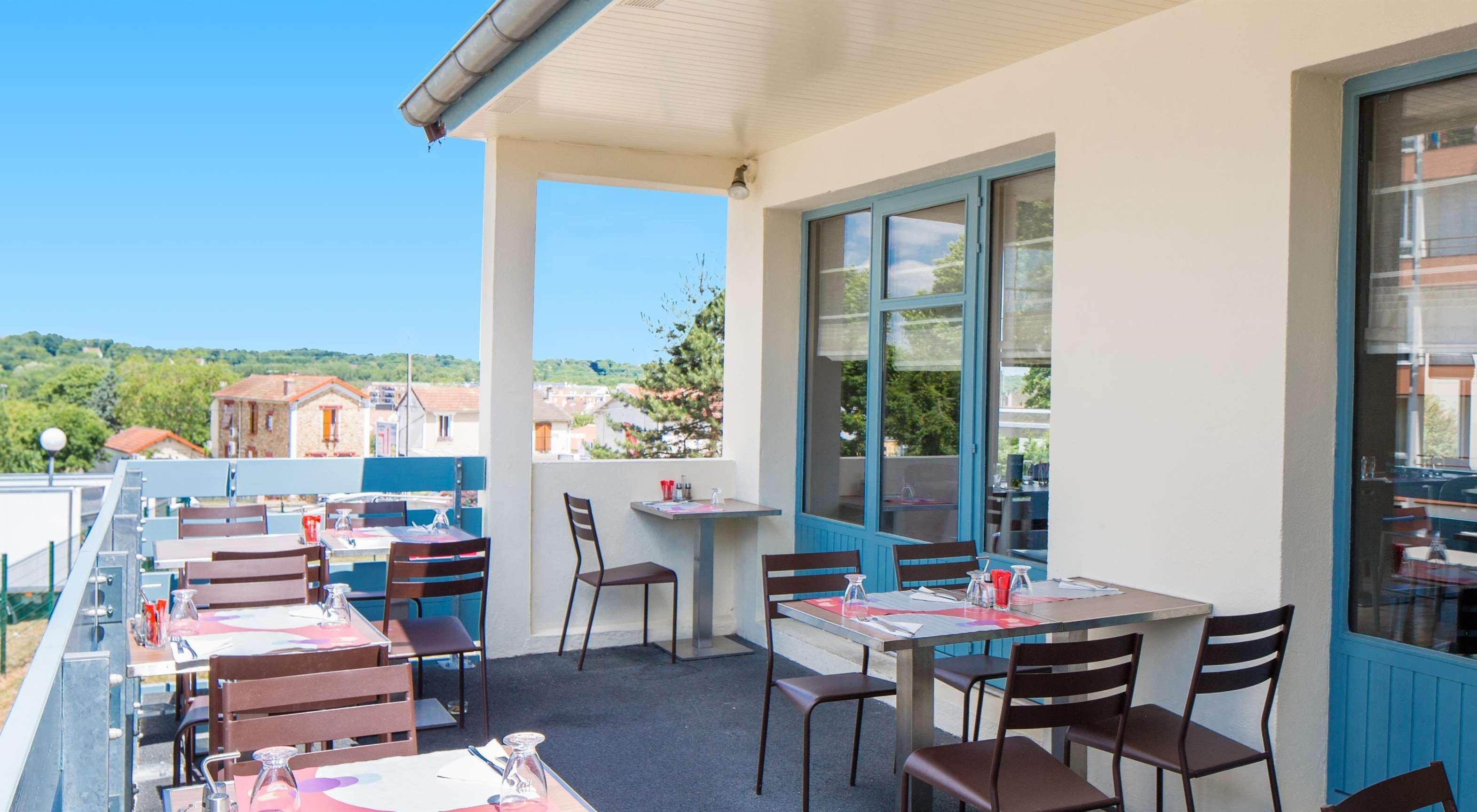 Campanile Melun Sud - Dammarie Les Lys Hotel Exterior photo